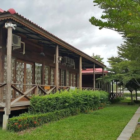 Ingaun Resort Kanchanaburi Ban Noi  Kültér fotó