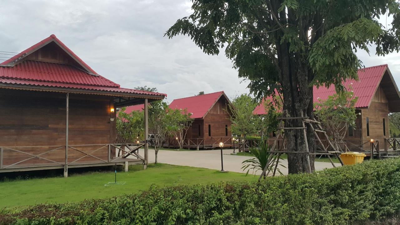 Ingaun Resort Kanchanaburi Ban Noi  Kültér fotó